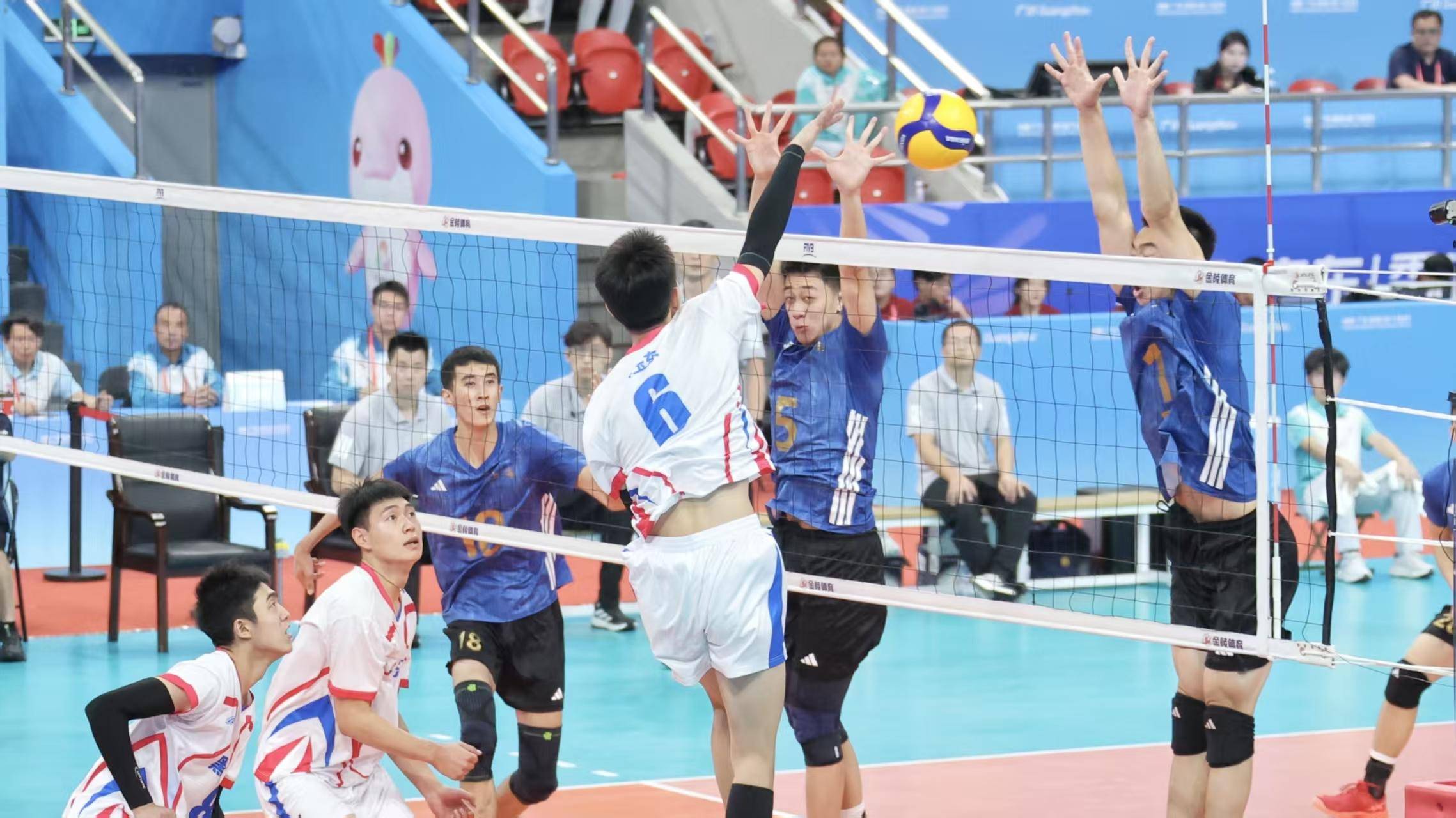 S15下注网站-黑龙江队在场上取得优势，获得胜利的简单介绍